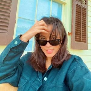 Meet your Posher, Nikki